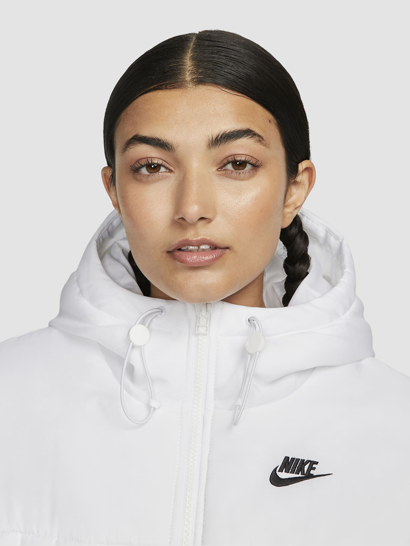 Зимова куртка NIKE Sportswear Classic Puffer Therma-Fit Loose Hooded Jacket модель FB7672-100 Фото