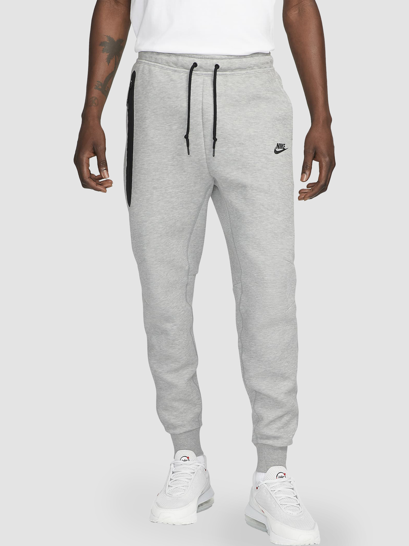 Штани NIKE Tech Fleece модель FB8002-063 Фото