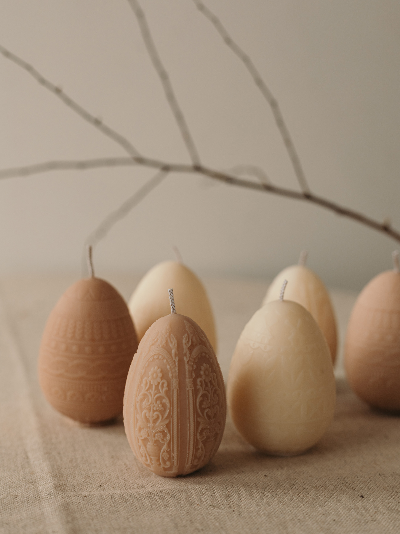 Пасхальная аромасвечка "Писанка с орнаментом", аромат "Гранатовый сидр", натуральный оливковый воск Candle Design модель 170.2004 Фото