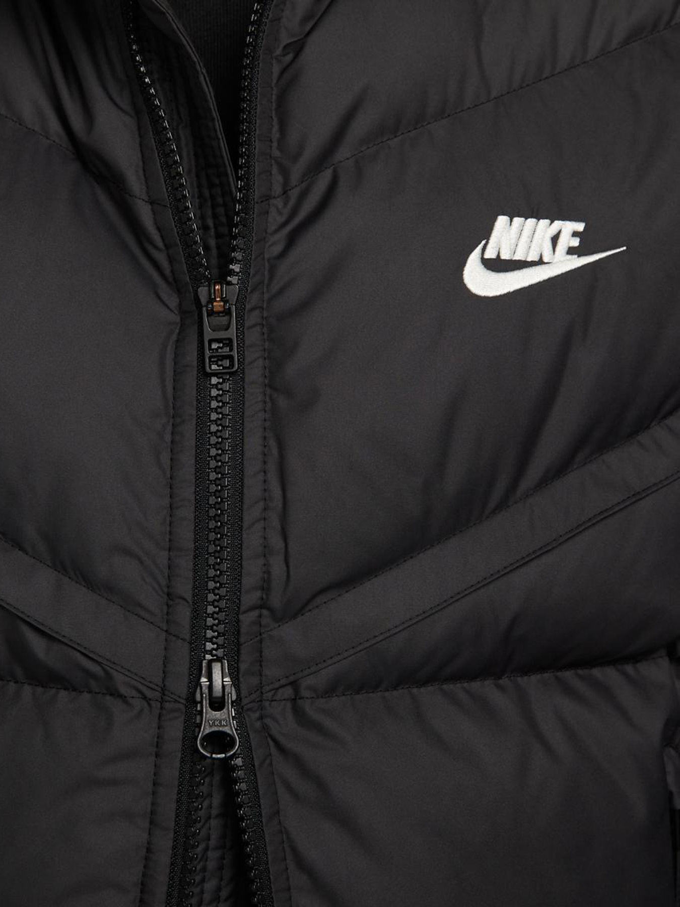 Жилет с утеплителем NIKE M Nk Sf Wr Pl-Fld Vest модель FB8193-010 Фото