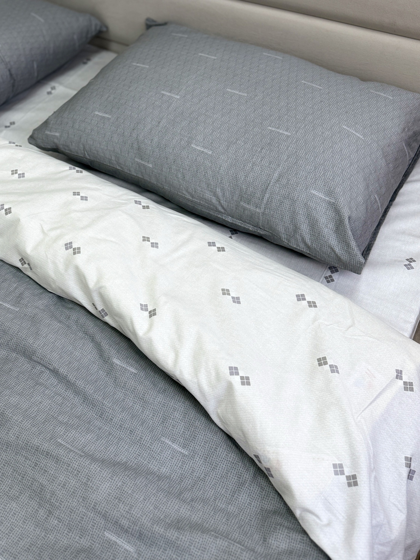 Комплект постільної білизни Абстракційний дует двосторонній Ecotton модель 23672-21205 Фото