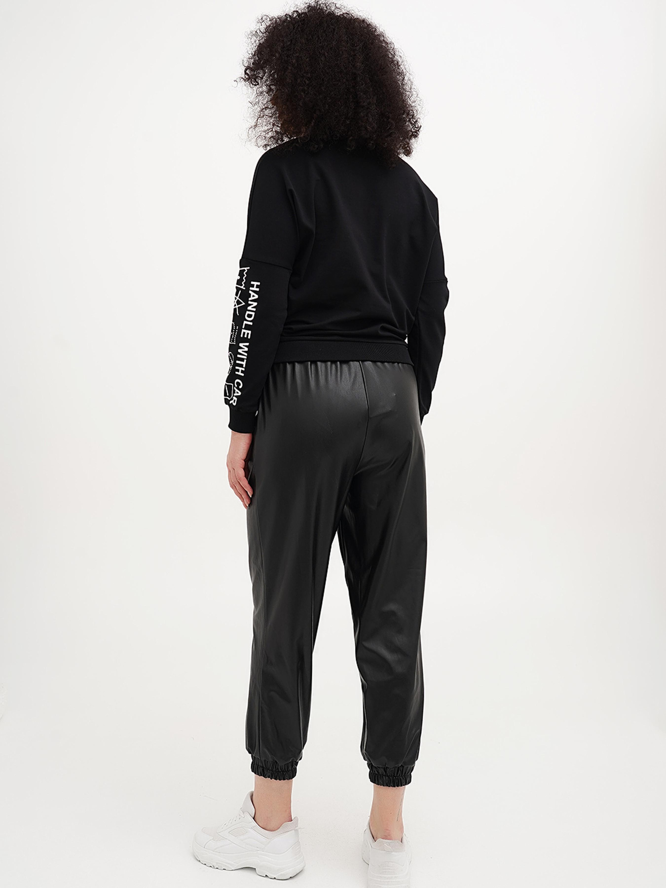 Джоггеры Vicolo модель 221-VC-4100_черный Фото