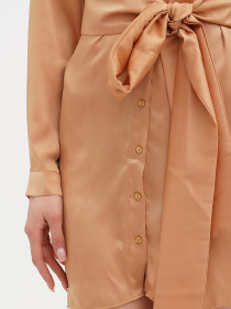 Платье мини Vicolo модель 221-VC-1802_бежевый Фото