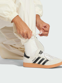 Повседневные штаны Adidas Adicolor модель JD0087 Фото