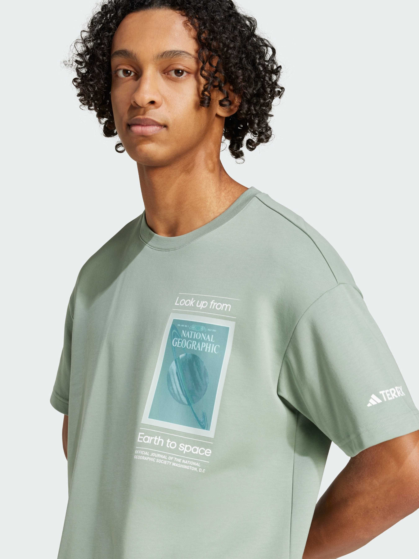 Футболка спортивна Adidas модель JD5963 Фото