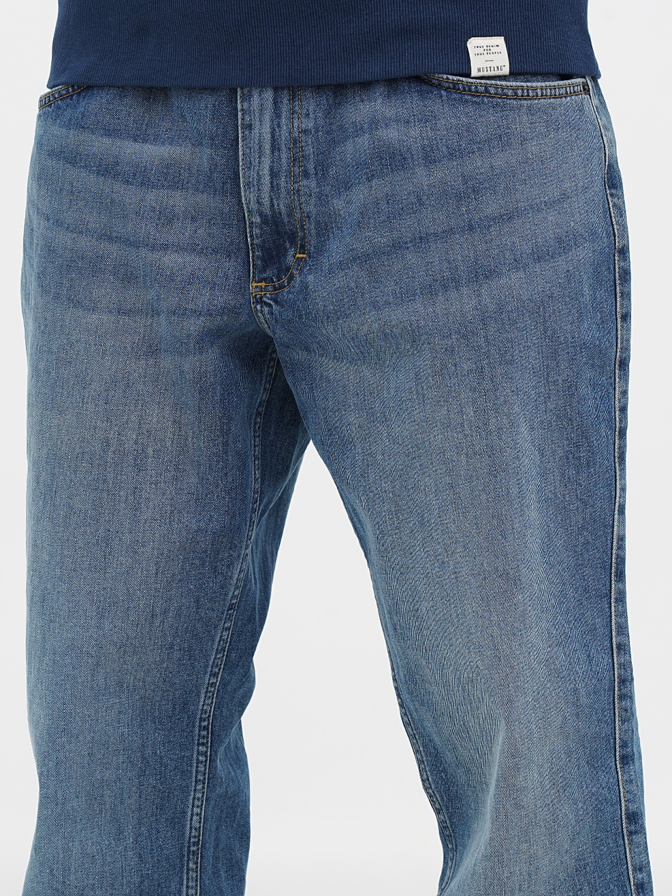 Джинсы Mustang Jeans Tramper Straight модель 1006744 Фото