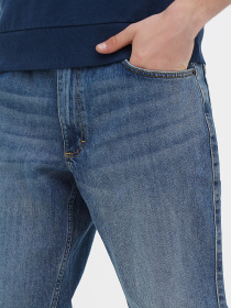 Джинсы Mustang Jeans Tramper Straight модель 1006744 Джинсы Mustang Jeans Tramper Straight модель 1006744 Фото