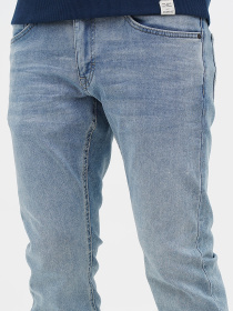 Зауженные джинсы Mustang Jeans Oregon Slim модель 1013682 Фото