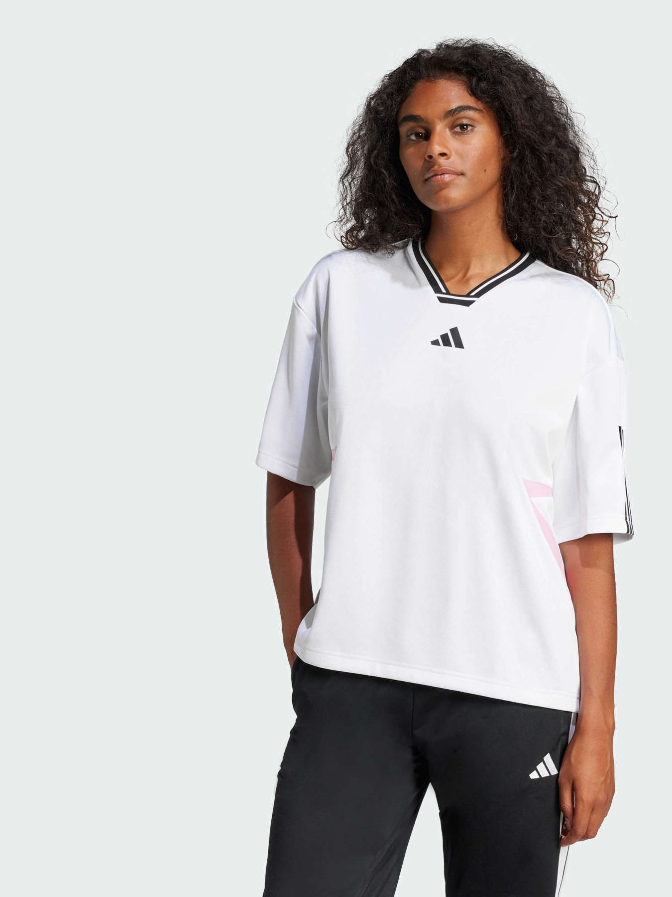 Футболка Adidas Tiro модель JG4061 Футболка Adidas Tiro модель JG4061 Фото