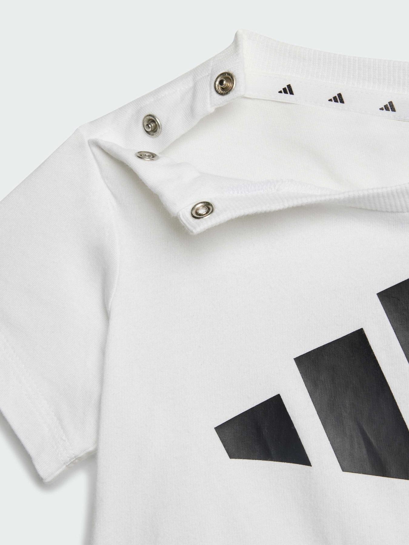 Спортивный костюм Adidas модель JE1388 Фото