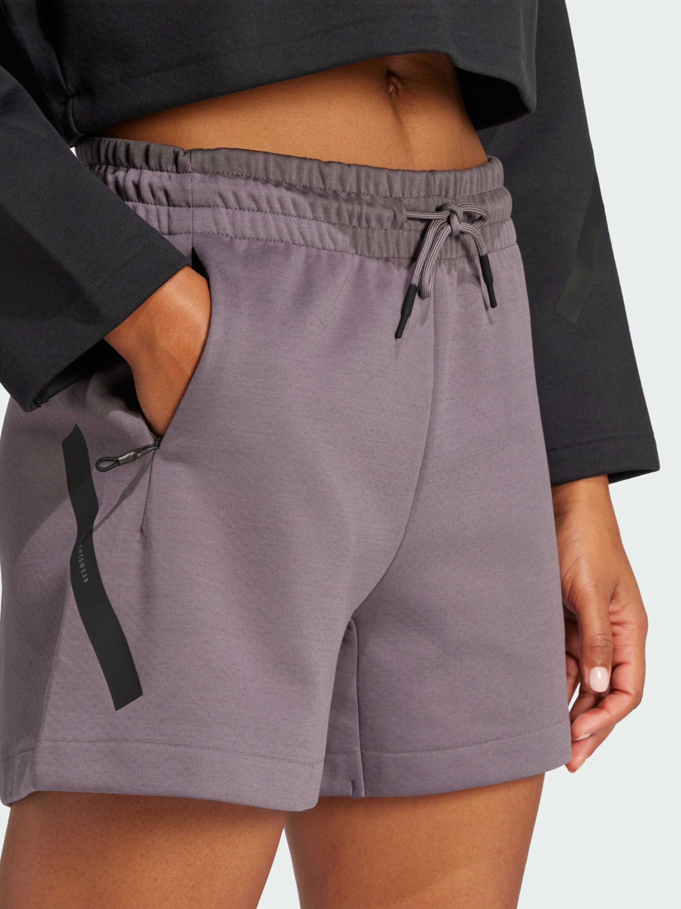 Повсякденні шорти Adidas ZNE модель JJ4744 Повсякденні шорти Adidas ZNE модель JJ4744 Фото