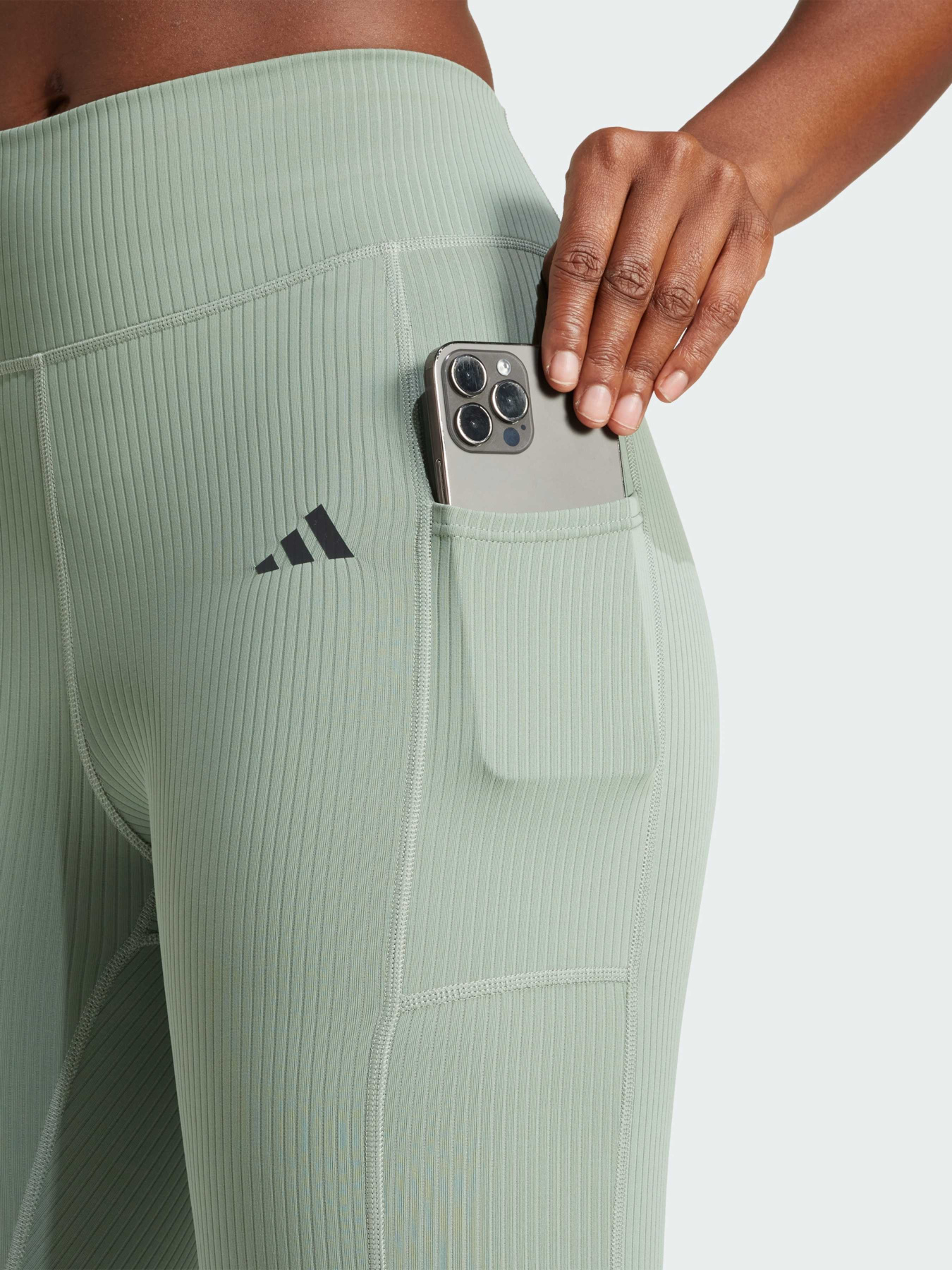 Леггинсы спортивные Adidas модель JD4693 Фото