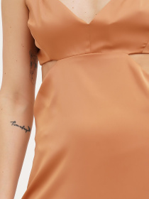 Платье макси Vicolo модель 221-VC-1815_бежевый Фото