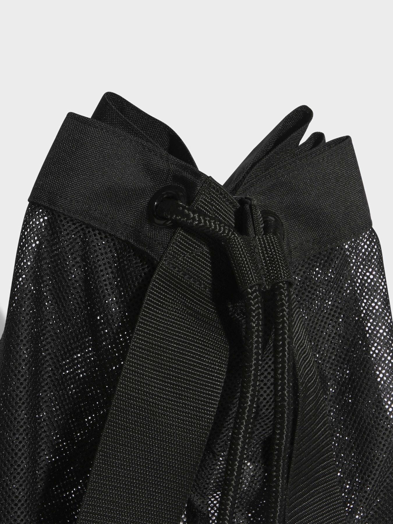 Сумки Adidas Tiro модель HS9751 Фото