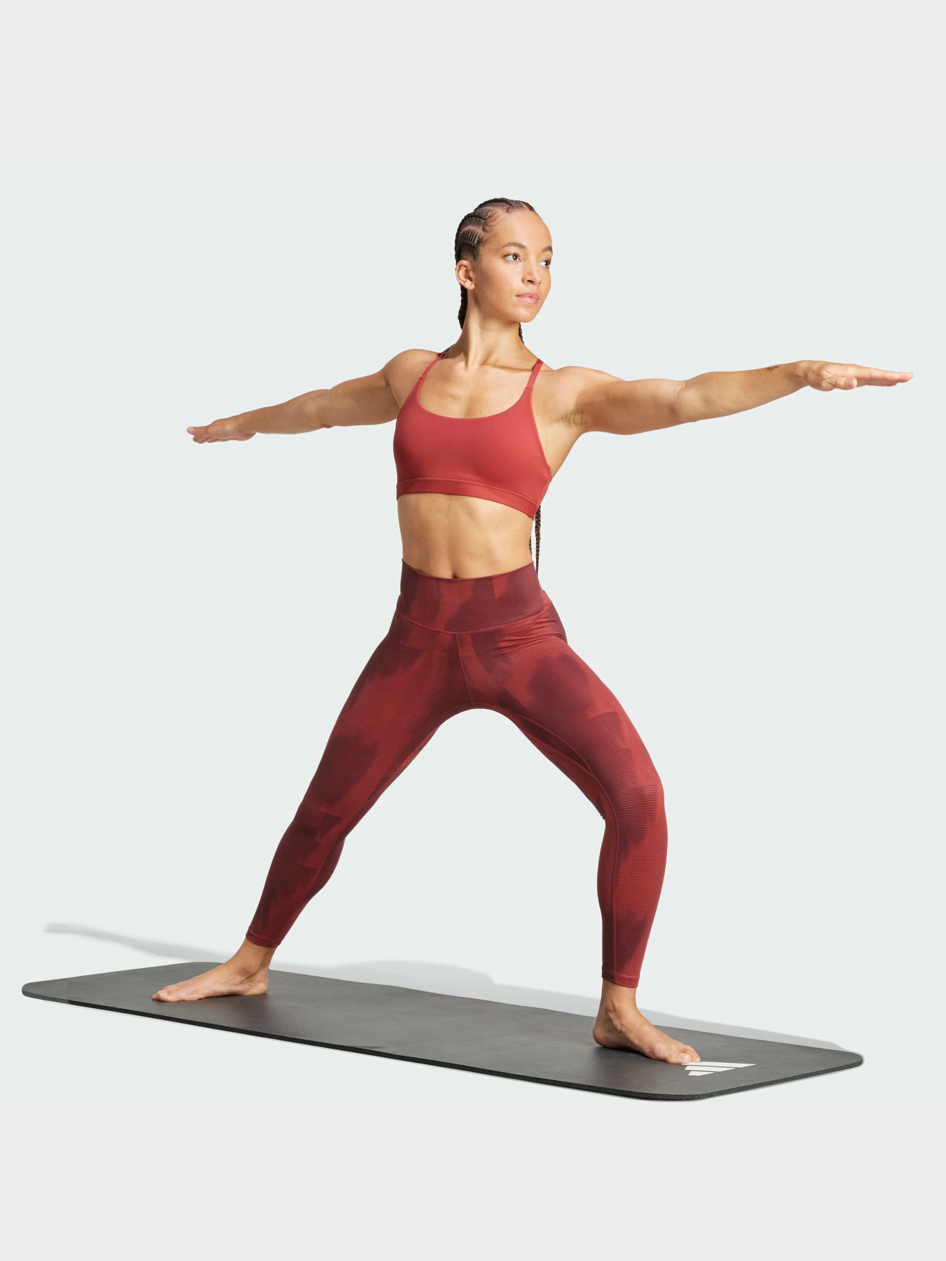 Топ спортивный Adidas Clima модель JJ2674 Фото