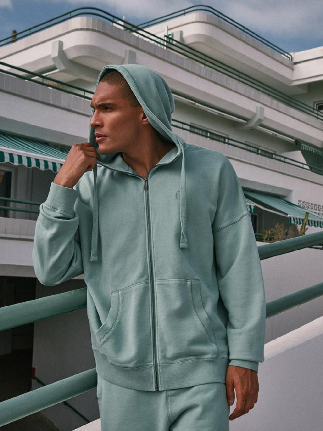 Спортивная кофта DIVERSE Cltn Acid 03 модель 10044308 Спортивная кофта DIVERSE Cltn Acid 03 модель 10044308 Фото