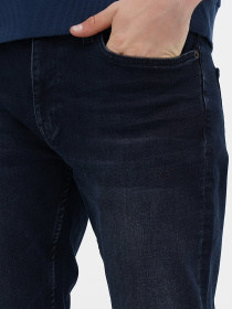 Зауженные джинсы Mustang Jeans Vegas модель 5008948 Зауженные джинсы Mustang Jeans Vegas модель 5008948 Фото