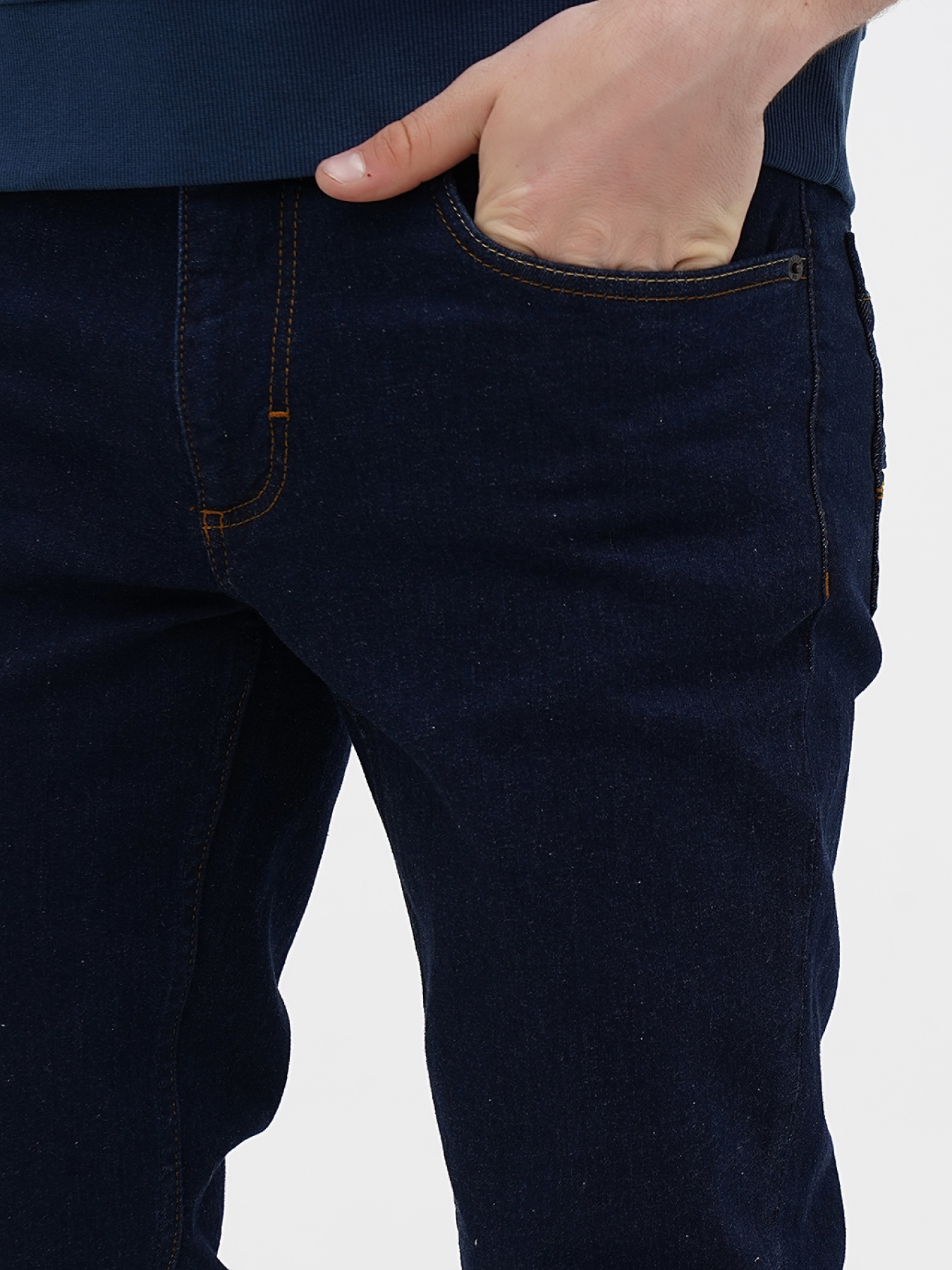 Завужені джинси Mustang Jeans Washington модель 5007640 Фото