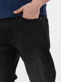 Завужені джинси Mustang Jeans Boston K модель 5008806 Фото