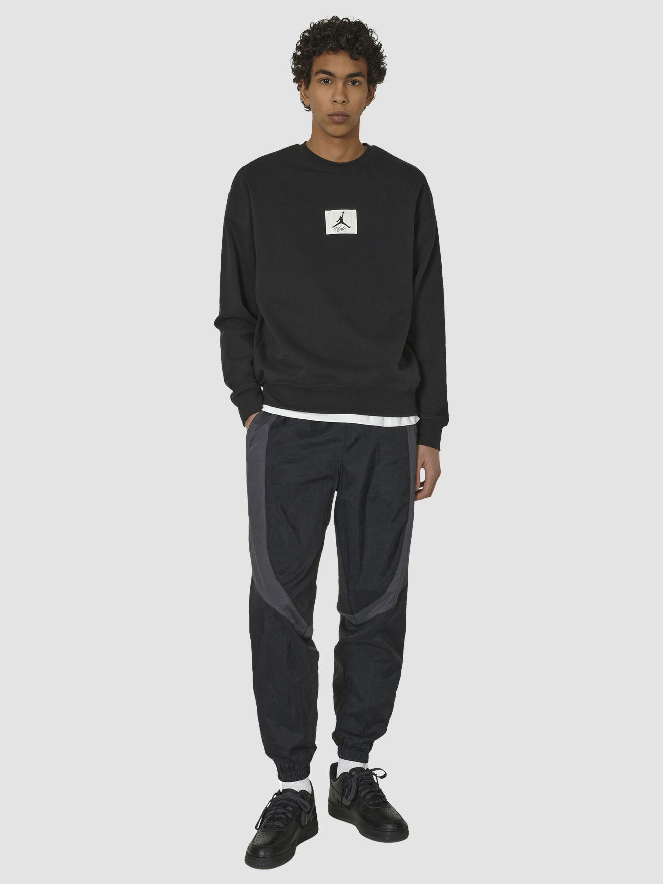 Свитшот Jordan Essentials модель FB6932-010 Фото