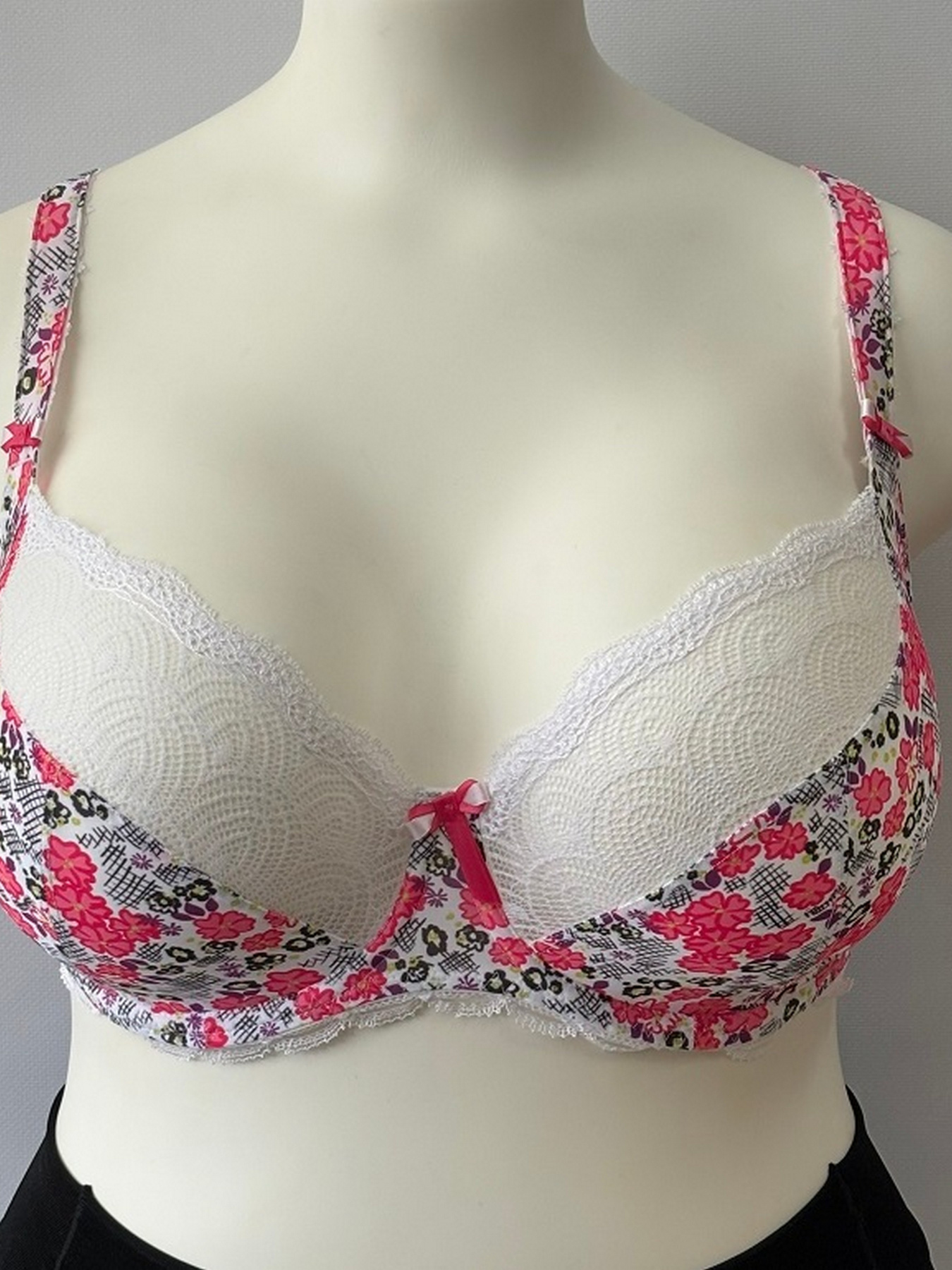 Бюстгальтер Freya Flourish модель 1541BLM Фото