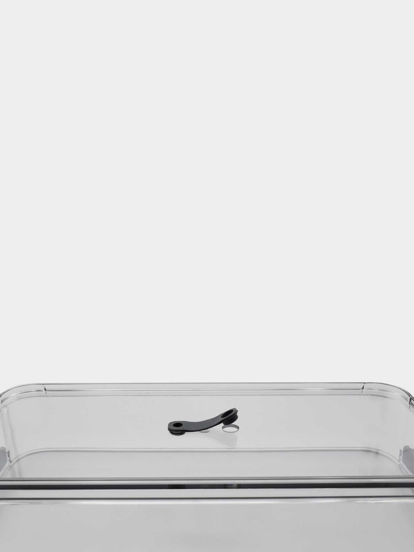 Контейнер для хранения с вентиляционным отверстием и поддоном, 6 литров Homax модель BR-06 Контейнер для хранения с вентиляционным отверстием и поддоном, 6 литров Homax модель BR-06 Фото