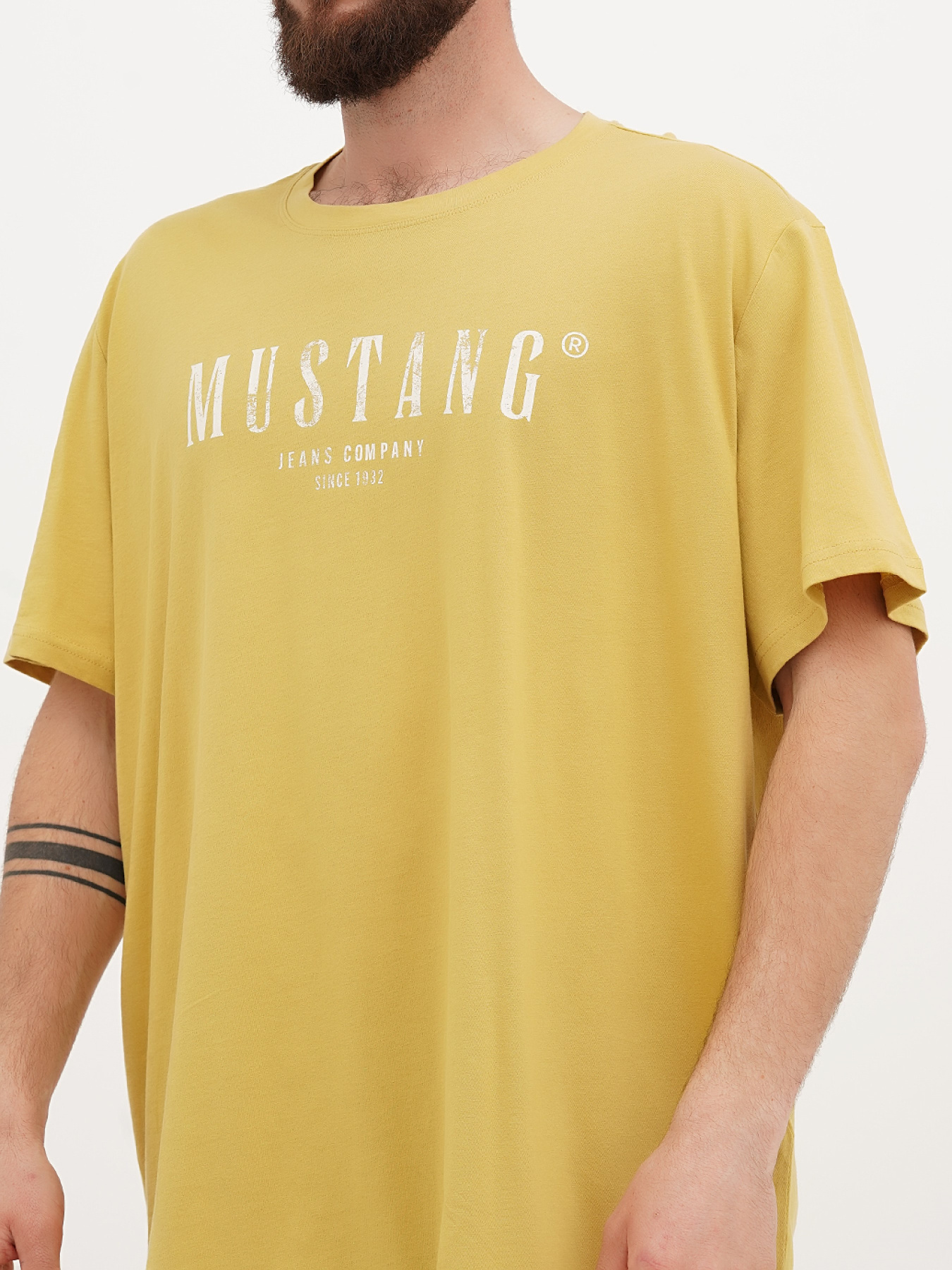 Футболка Mustang Jeans Austin модель 1015644 Фото