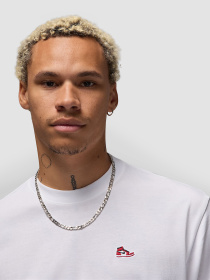 Футболка Jordan Brand Sneaker Patch модель HJ2326-100 Фото