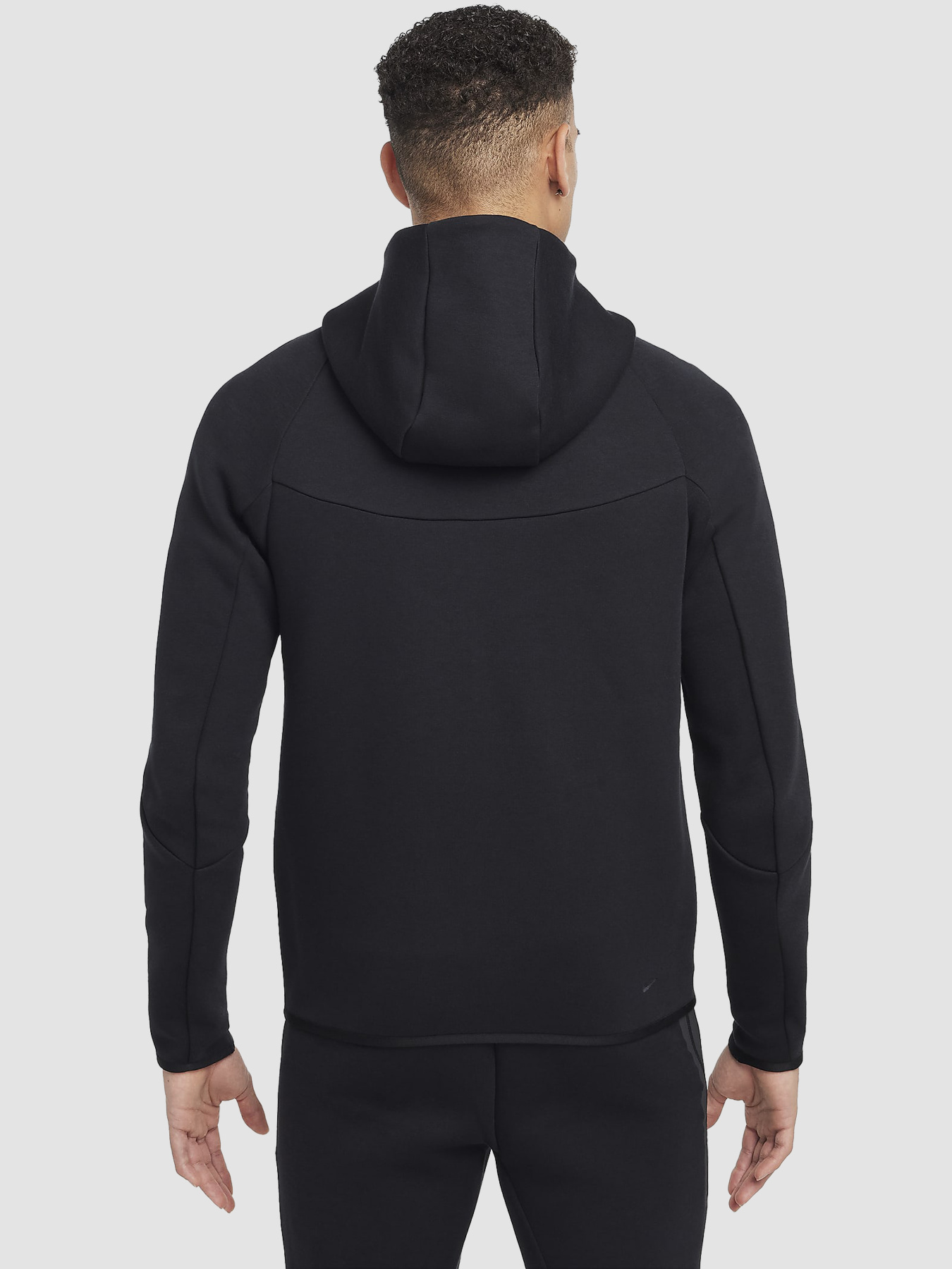 Кофта NIKE Sportswear Tech Fleece Windrunner модель HV0949-010 Фото