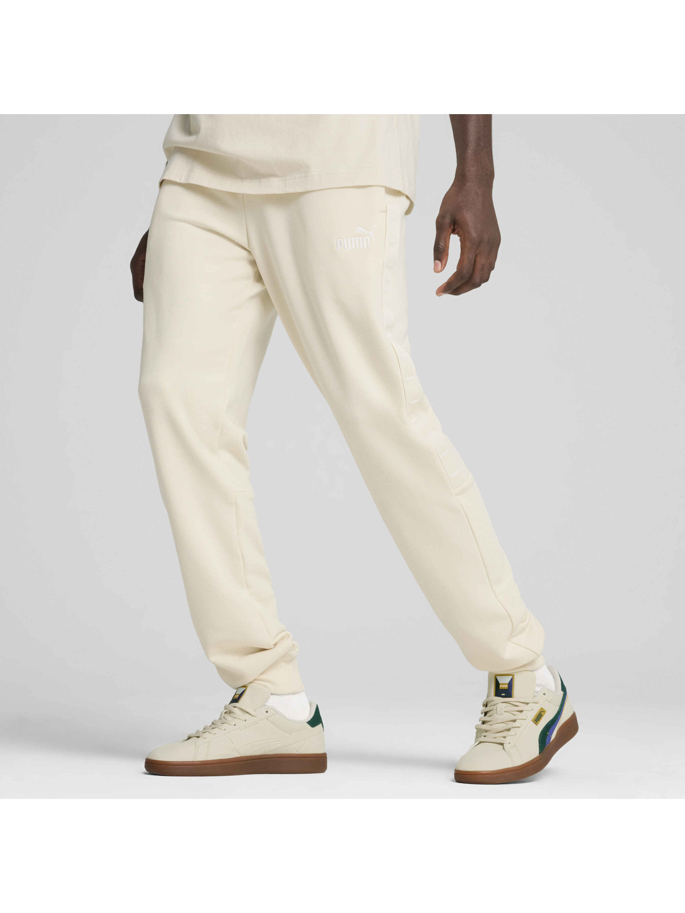 Штаны спортивные PUMA Ess Tape Sweatpants модель 684680 Фото