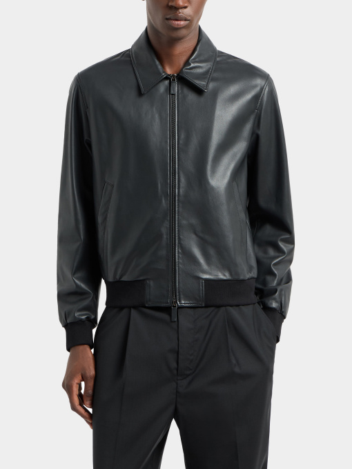 Куртки и дубленки Emporio Armani модель EM001889-AF15420-UC001 Фото