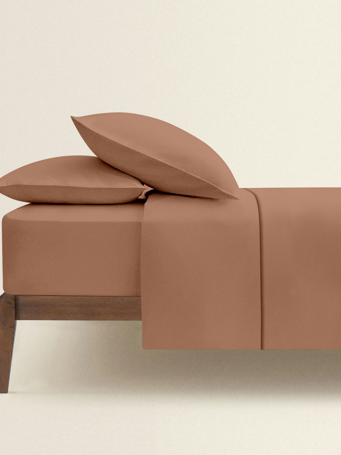 Наволочка на подушку CARAMEL Cosas модель Ranfors13_Caramel_40 Фото