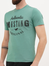 Футболка Mustang Jeans Alex C Print модель 4012988 Фото