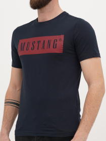 Футболка Mustang Jeans Austin модель 2014749 Фото