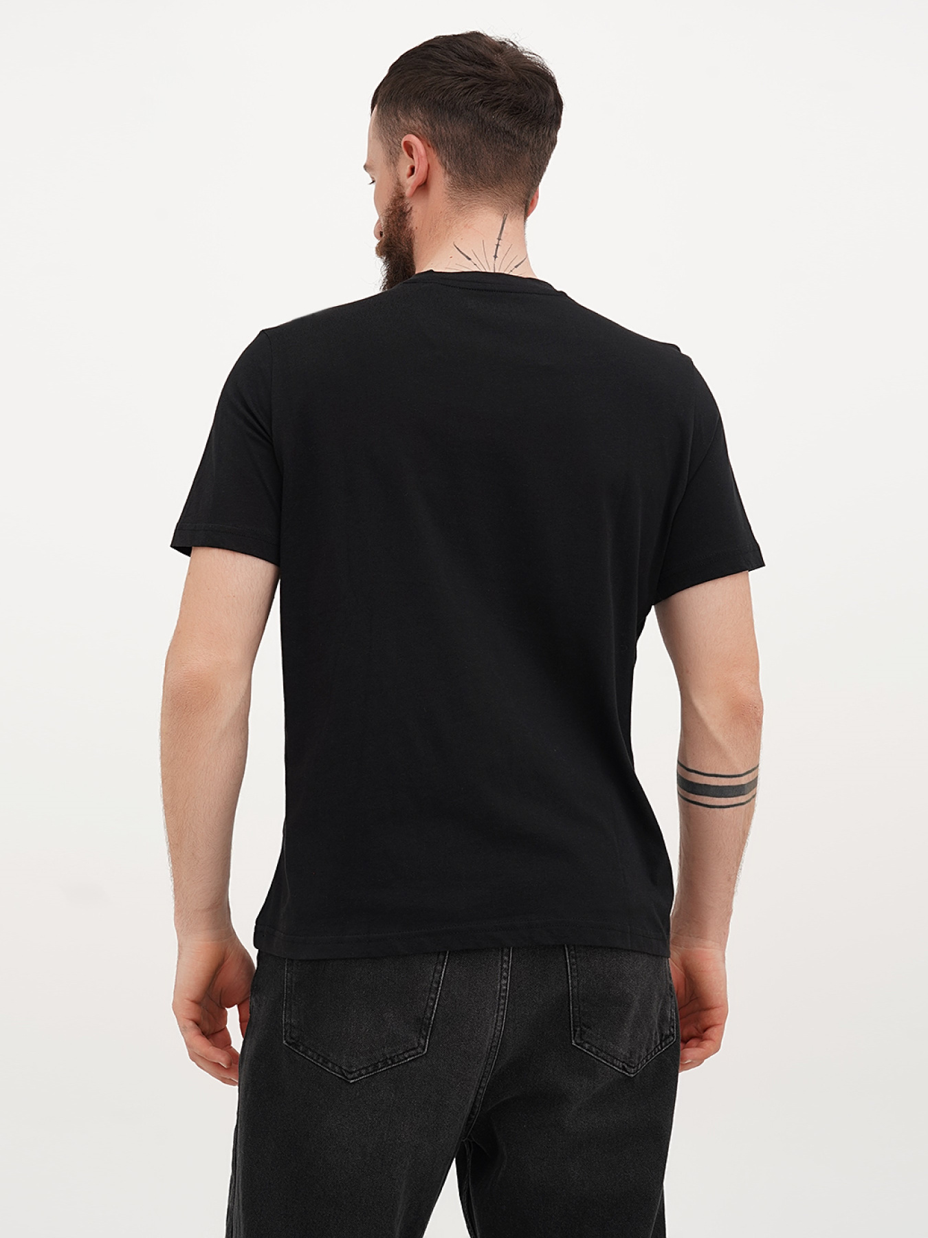 Футболка Mustang Jeans Alex C Print модель 2012988 Фото