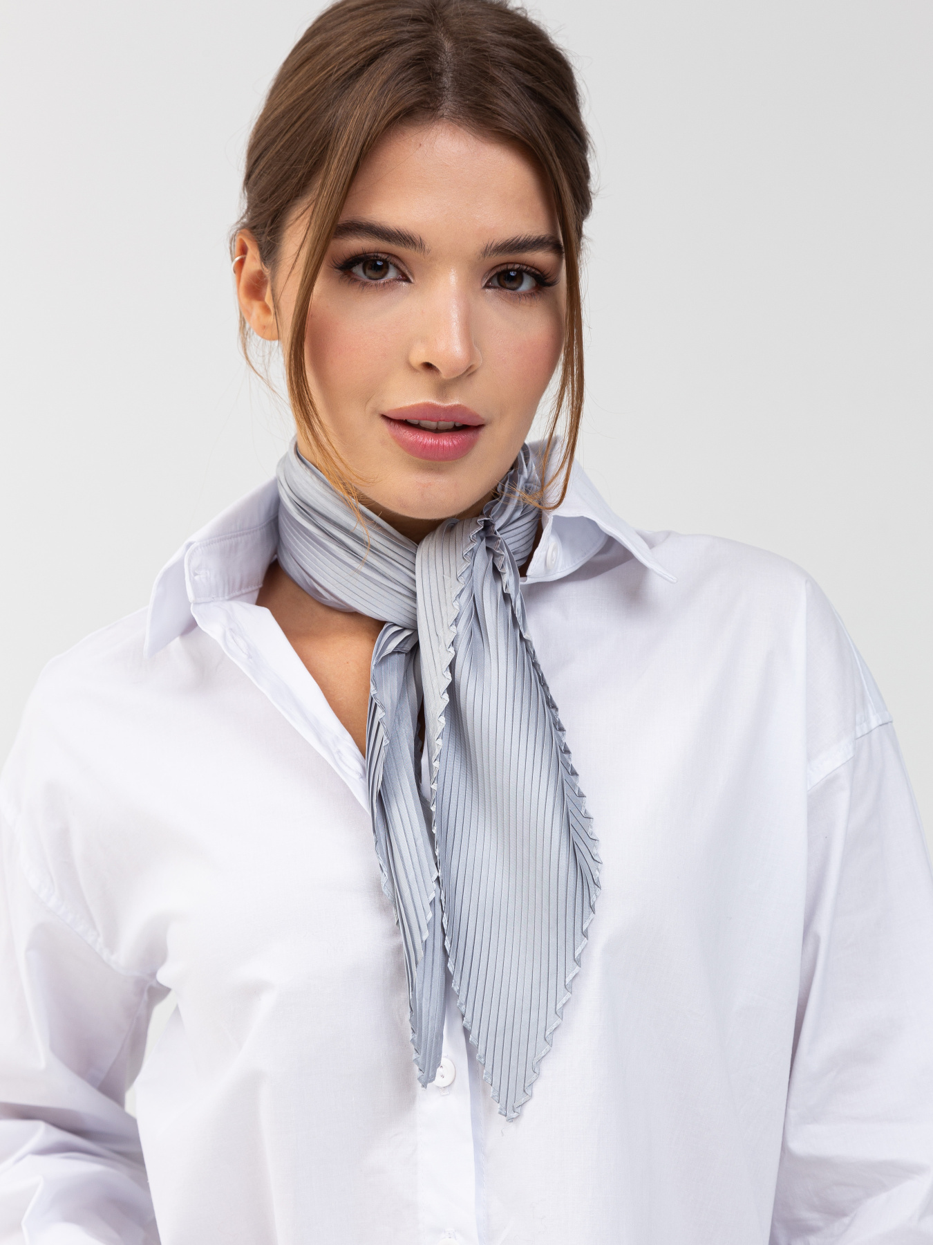 Хустка Famo модель APL-KK260_03 Фото