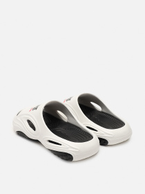 Шльопанці YUKI модель ЦБ-00267841 Фото