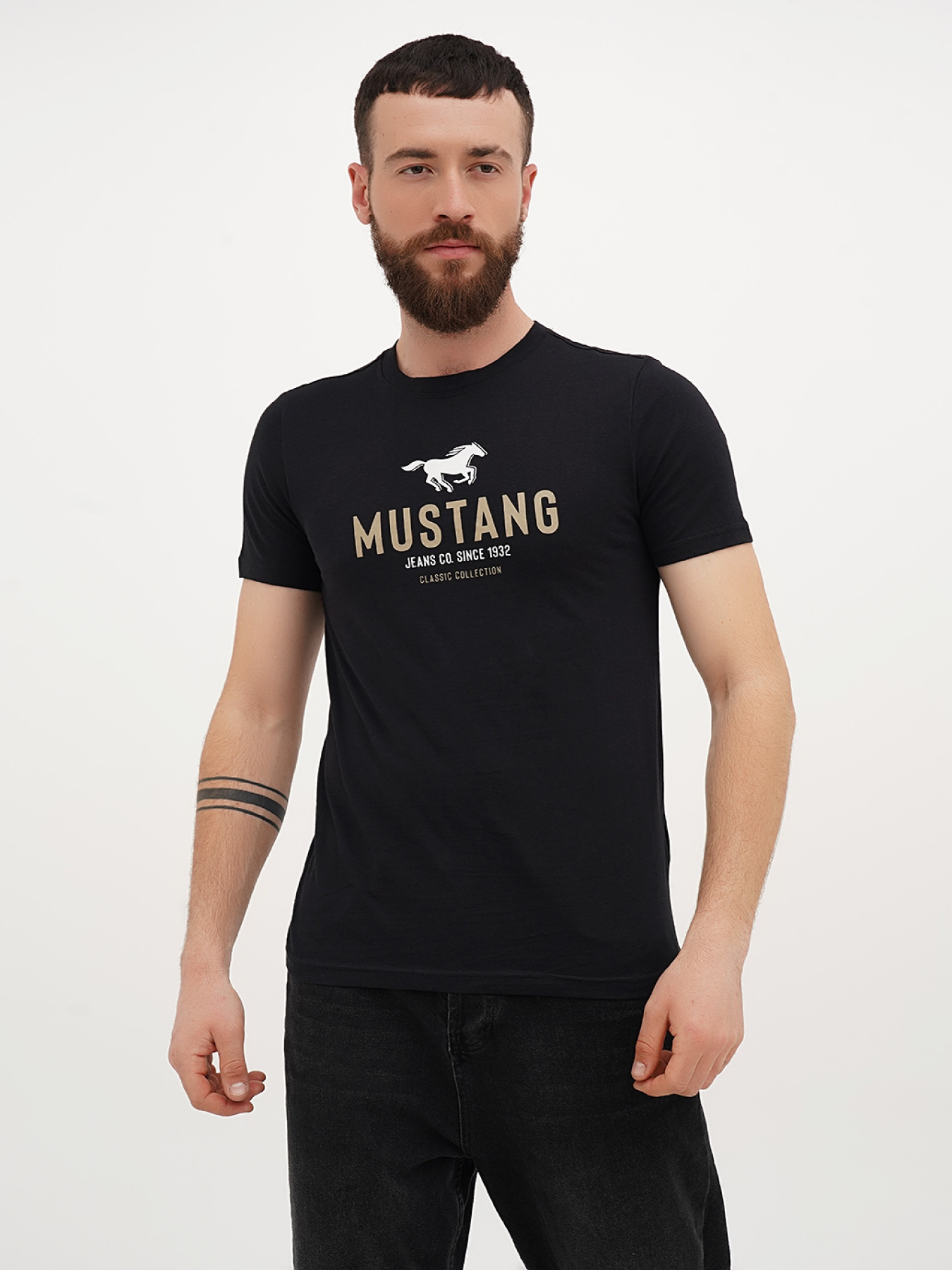 Футболка Mustang Jeans Austin модель 3015059 Фото
