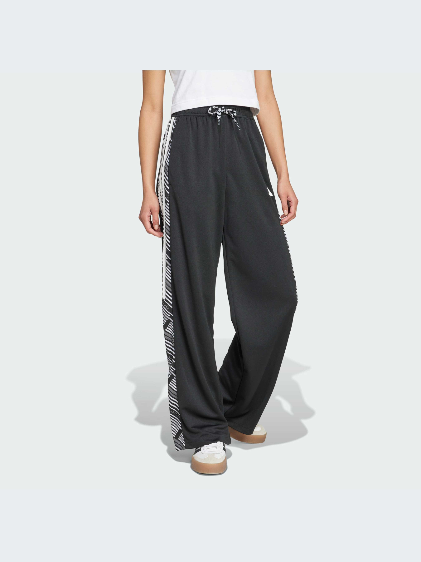 Брюки Adidas Tiro модель KA3337-KZ Фото