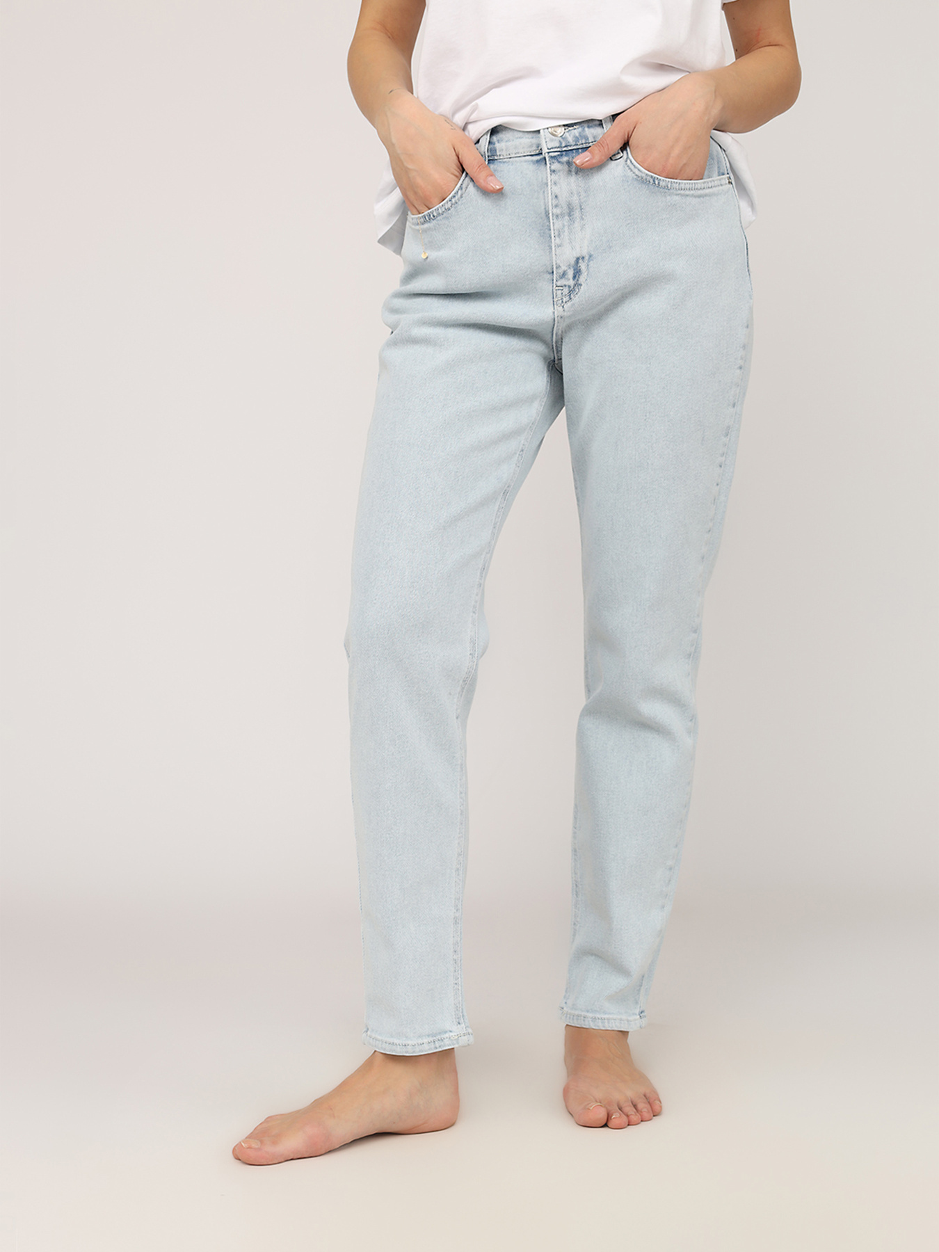 Джинси YUKI модель ЦБ-00270118 Фото