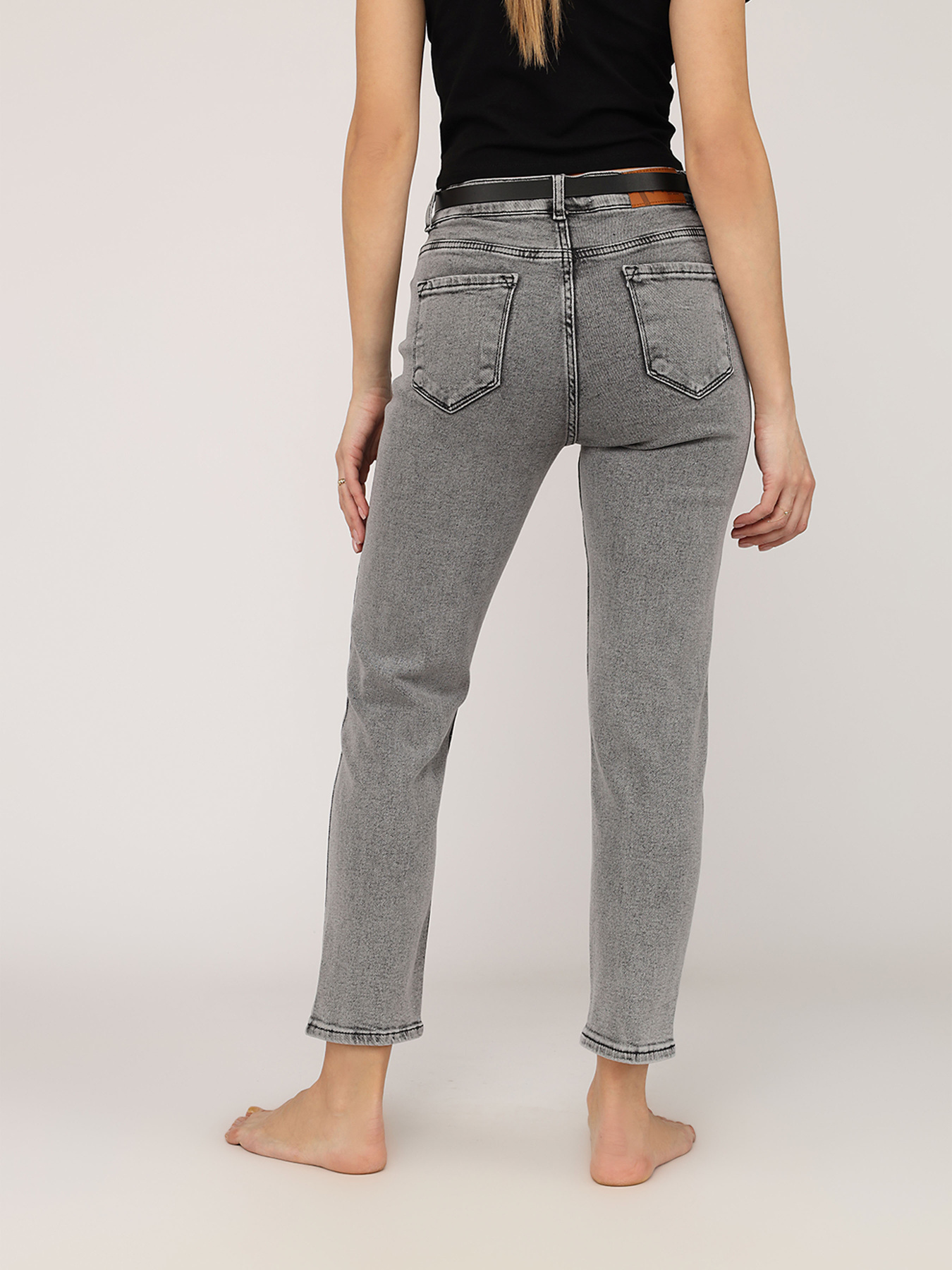 Джинси YUKI модель ЦБ-00270124 Фото