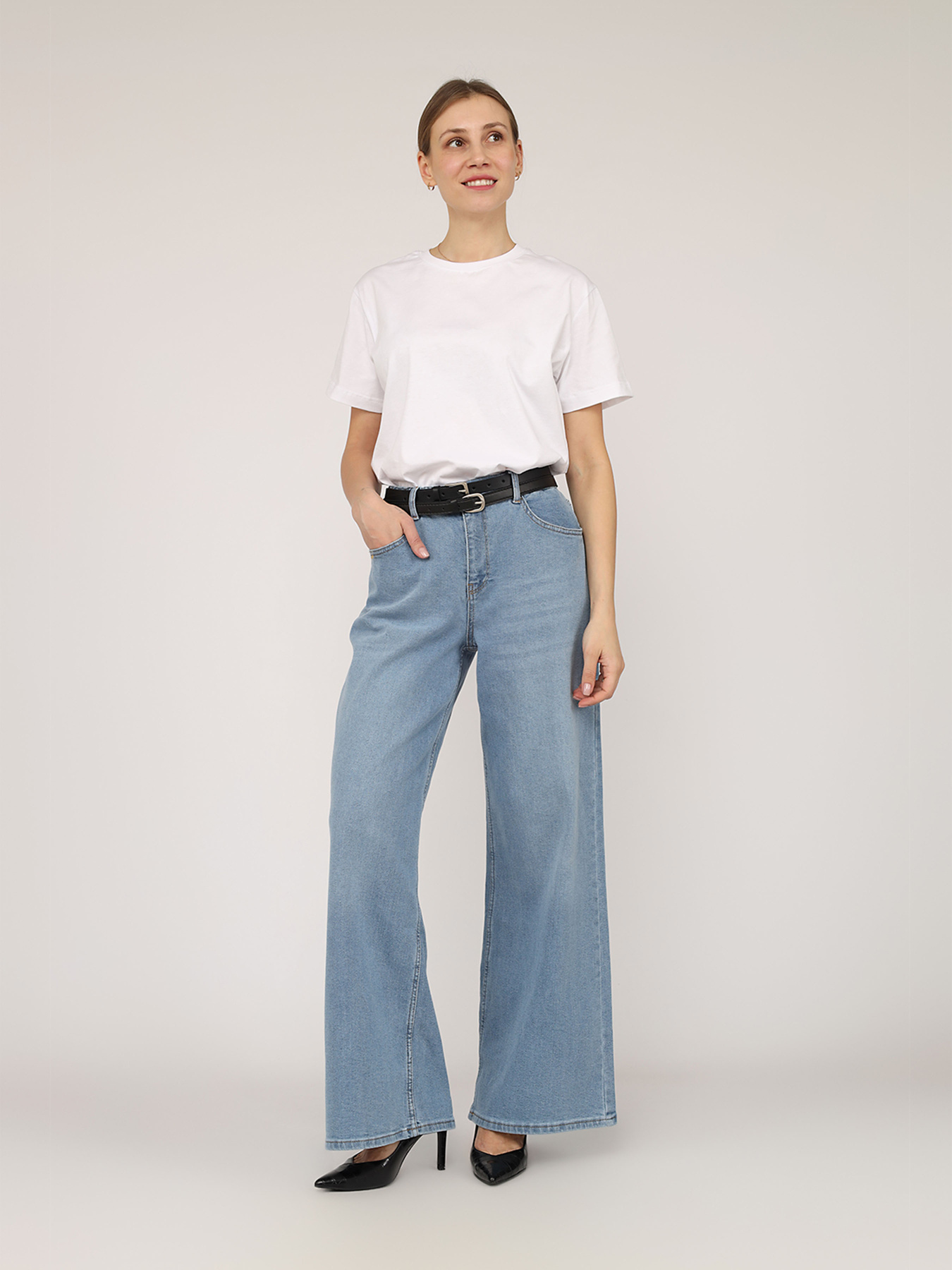 Джинси YUKI модель ЦБ-00270126 Фото