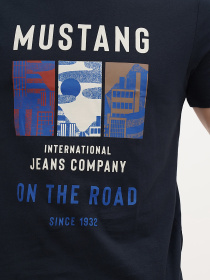 Футболка Mustang Jeans Alex C Print модель 1014453 Фото