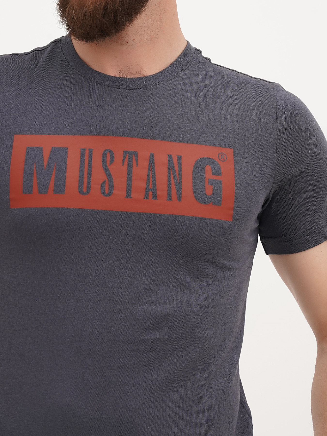 Футболка Mustang Jeans Alex C LOGO Tee модель 1009738 Фото