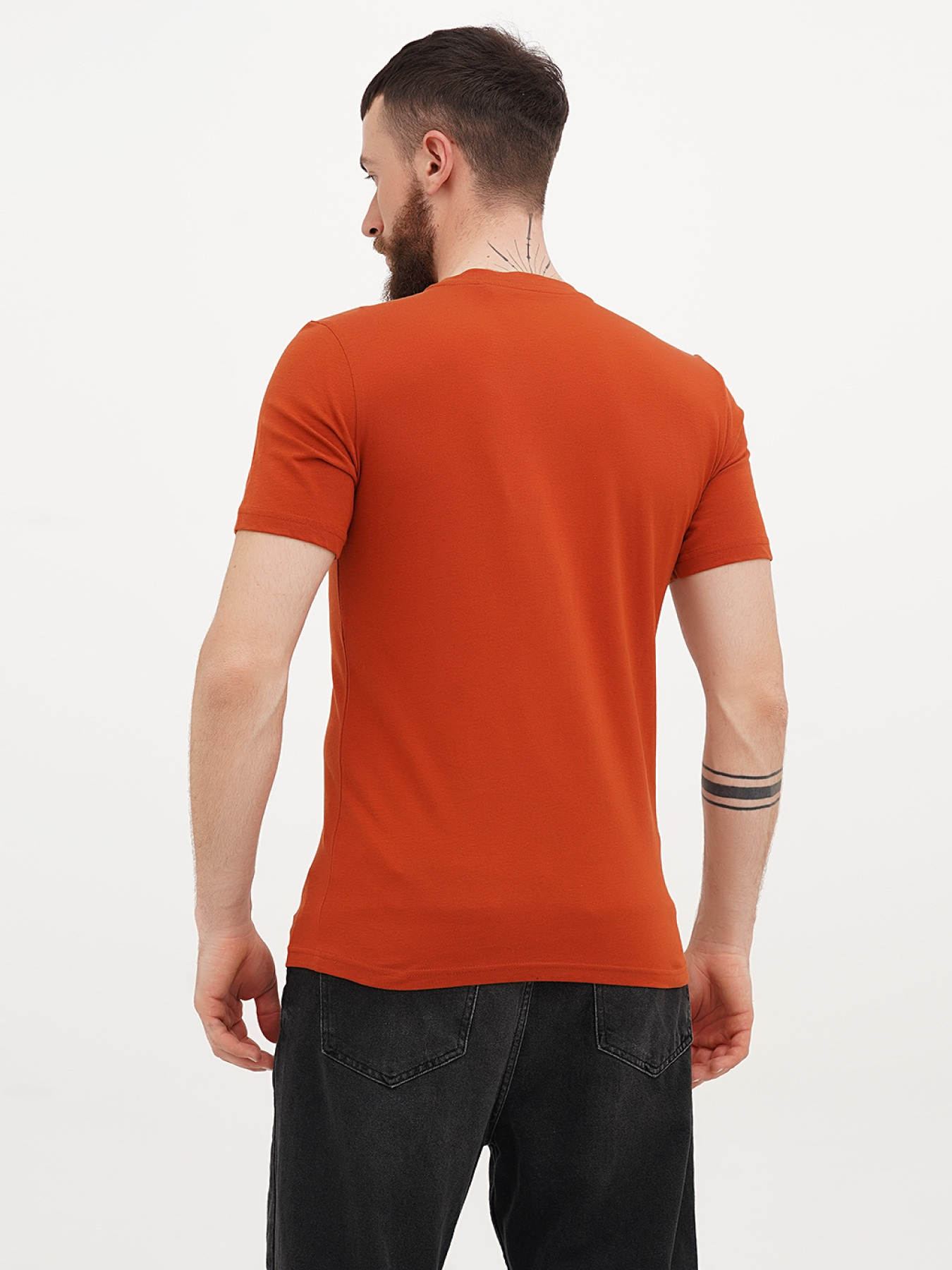 Футболка Mustang Jeans Alex C Print модель 1014446 Фото