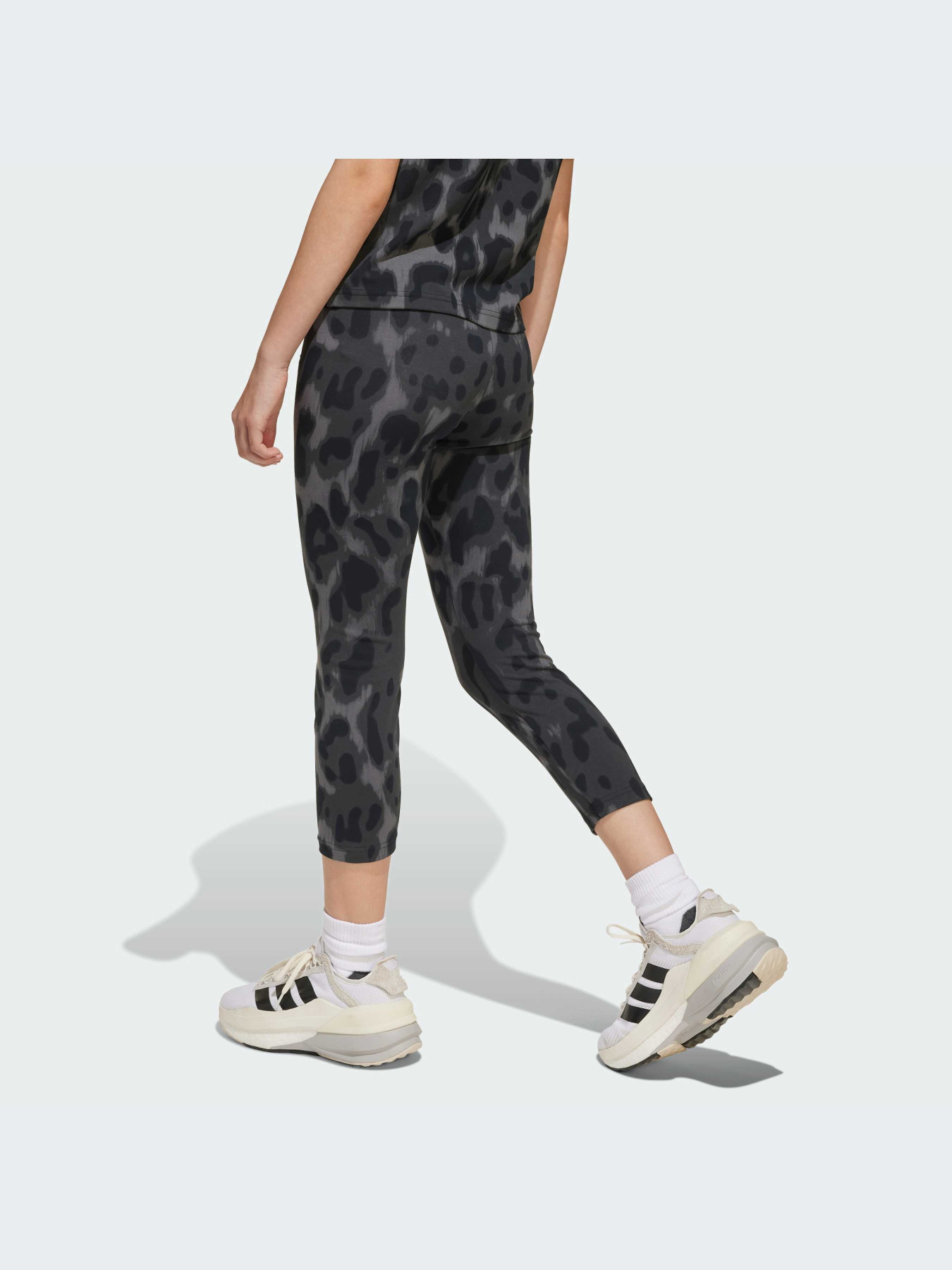 Брюки Adidas модель JJ4796-KZ Фото