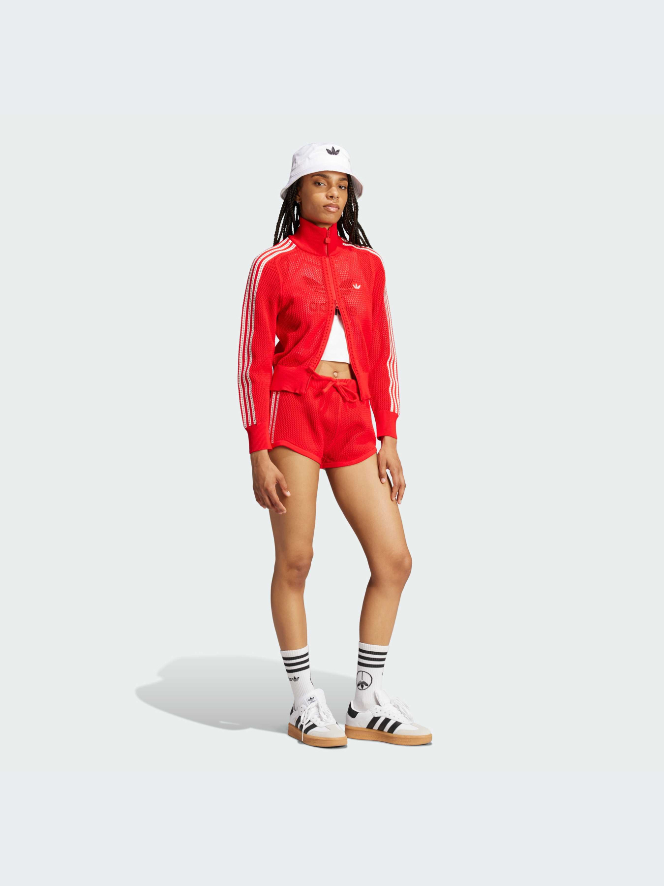Худи и свитшоты Adidas модель JD1083-KZ Фото