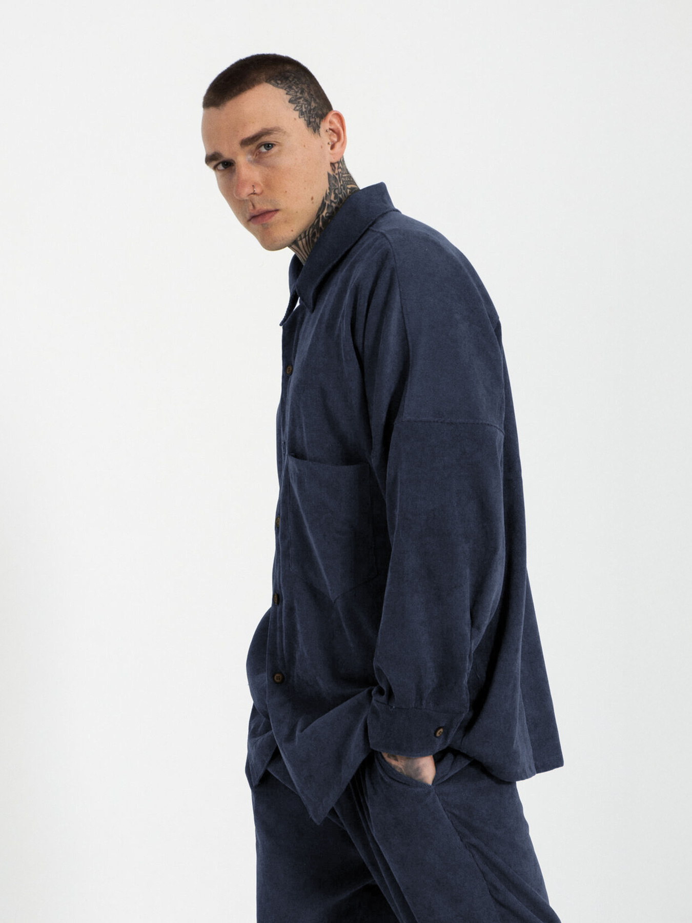 Сорочка IJ модель ij-sorochka-velvet-jeans-men Фото