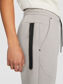 Джогери NIKE Sportswear Tech Fleece Jogger модель DV0538-016 Фото