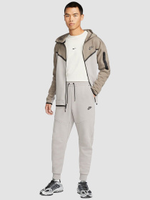 Джогери NIKE Sportswear Tech Fleece Jogger модель DV0538-016 Фото